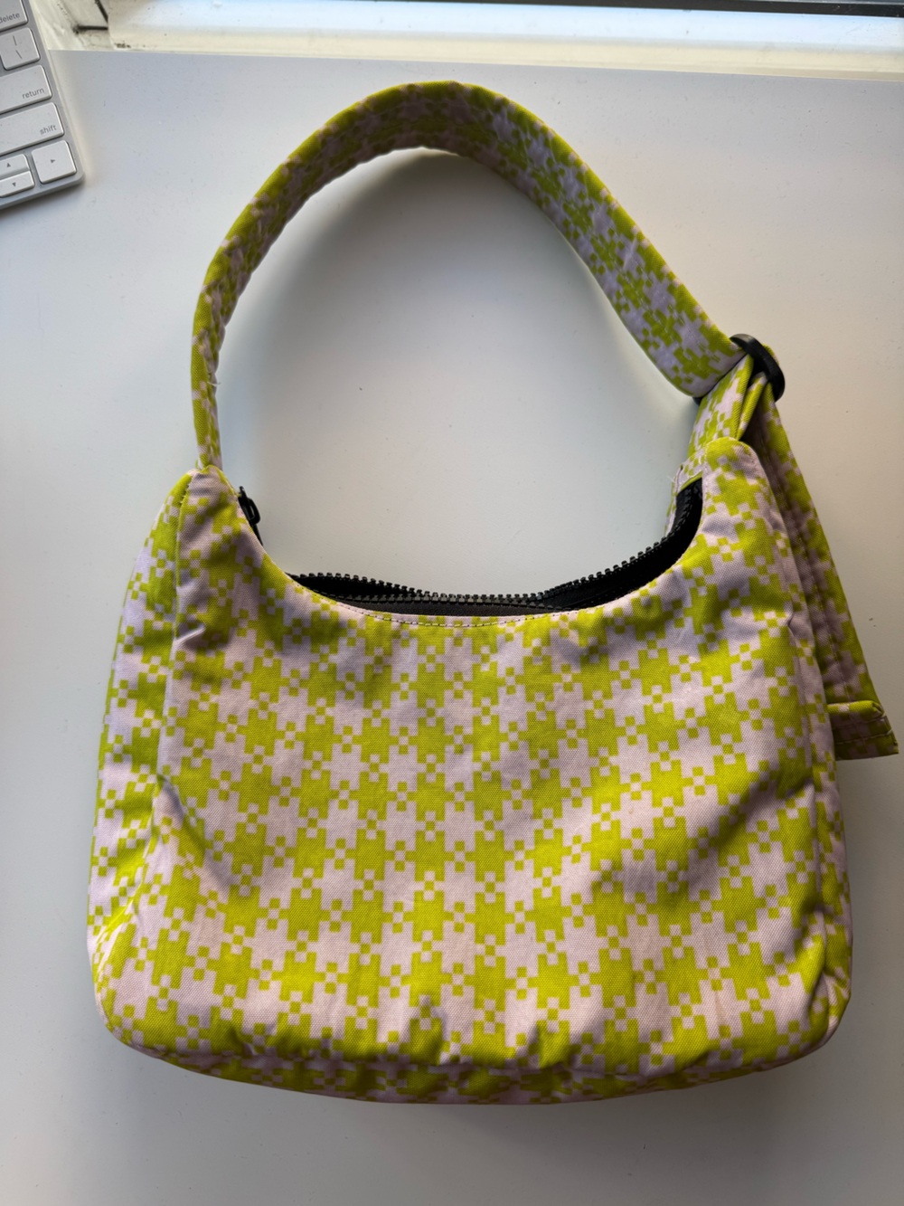 Baggu Lime Green Patterned Shoulder Bag